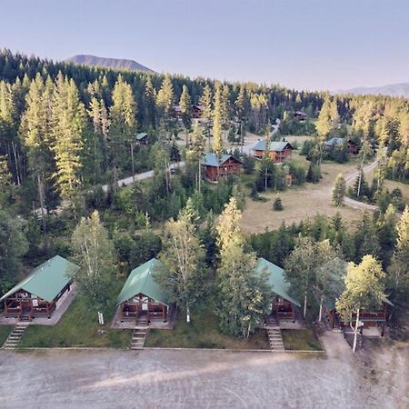 Paddle Ridge Villa West Glacier Bagian luar foto