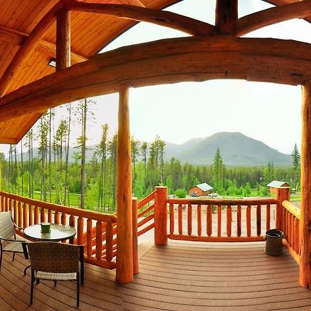 Paddle Ridge Villa West Glacier Bagian luar foto