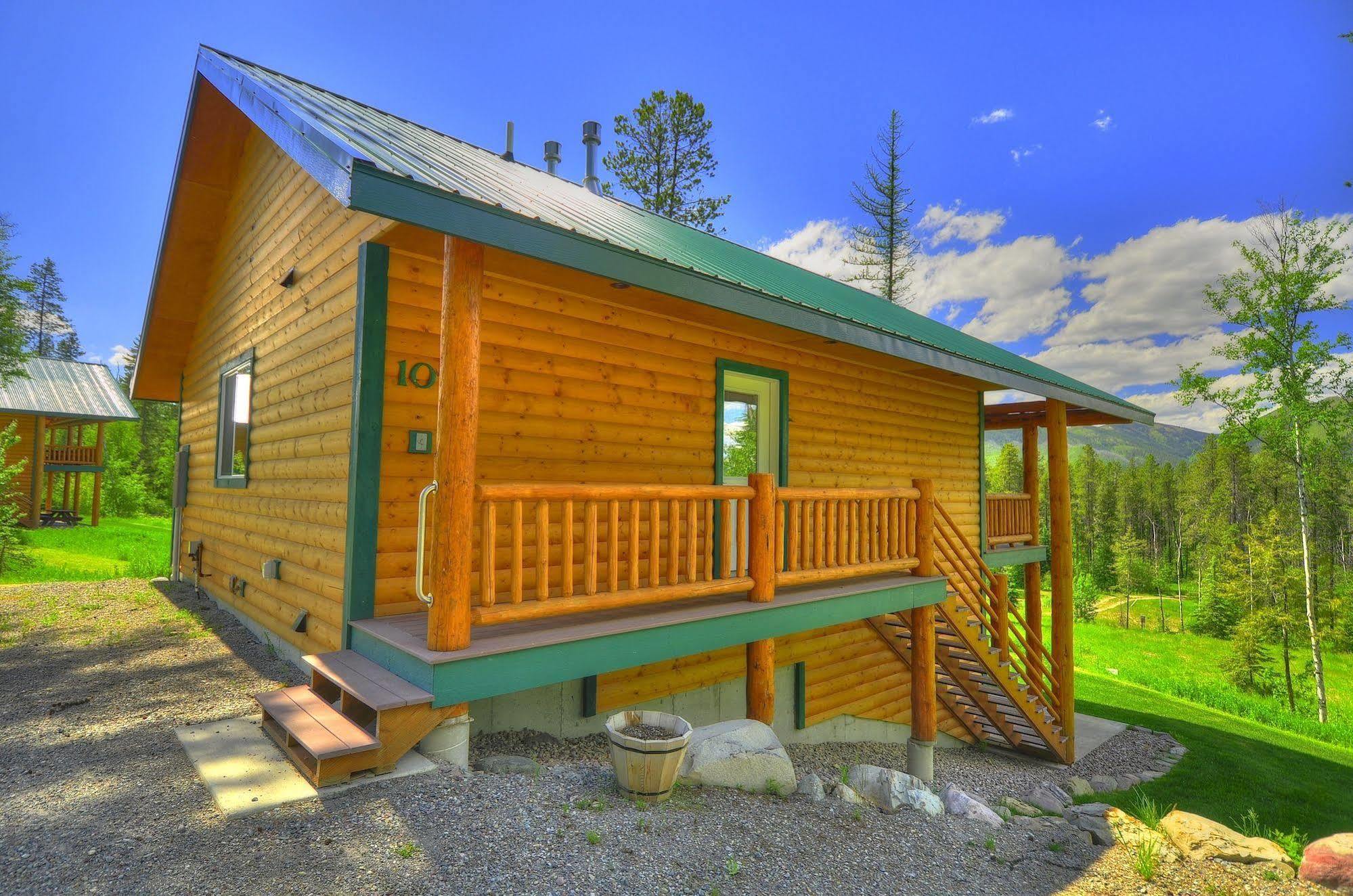 Paddle Ridge Villa West Glacier Bagian luar foto
